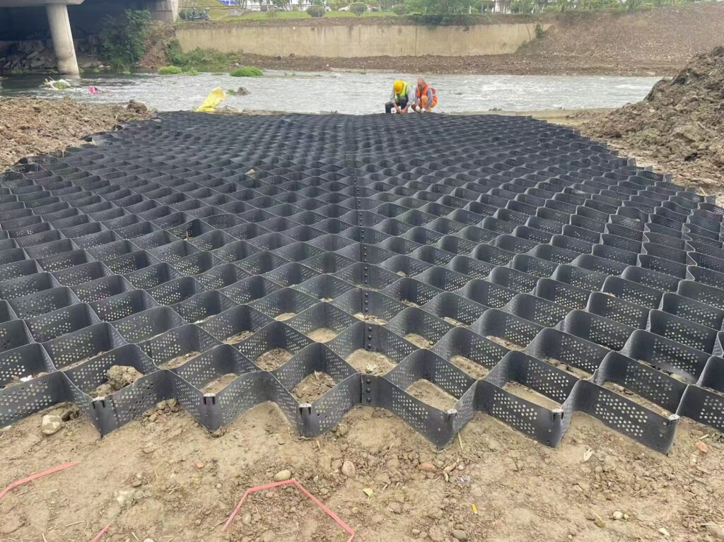 geocel penguat jalan tanah
